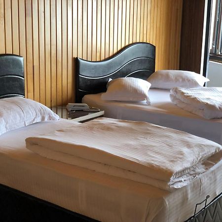 Aymeydani Hotel Caykara Buitenkant foto