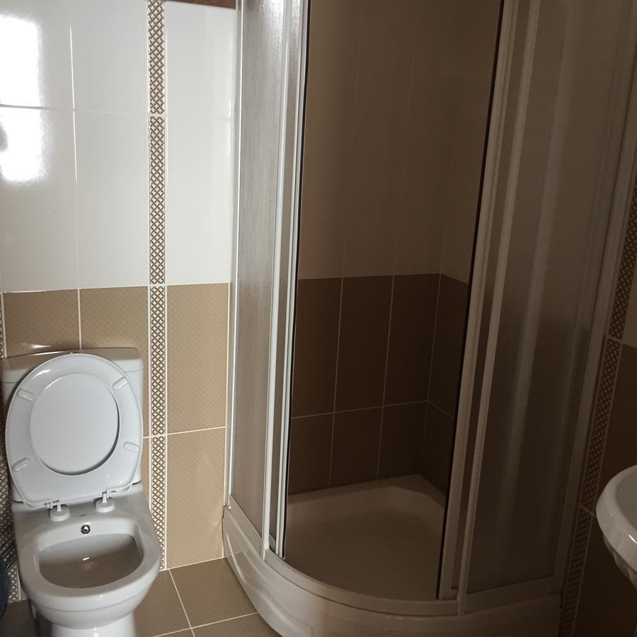 Aymeydani Hotel Caykara Buitenkant foto