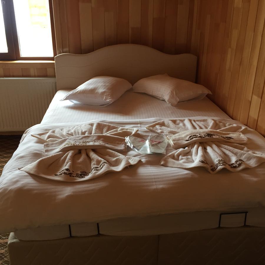 Aymeydani Hotel Caykara Buitenkant foto