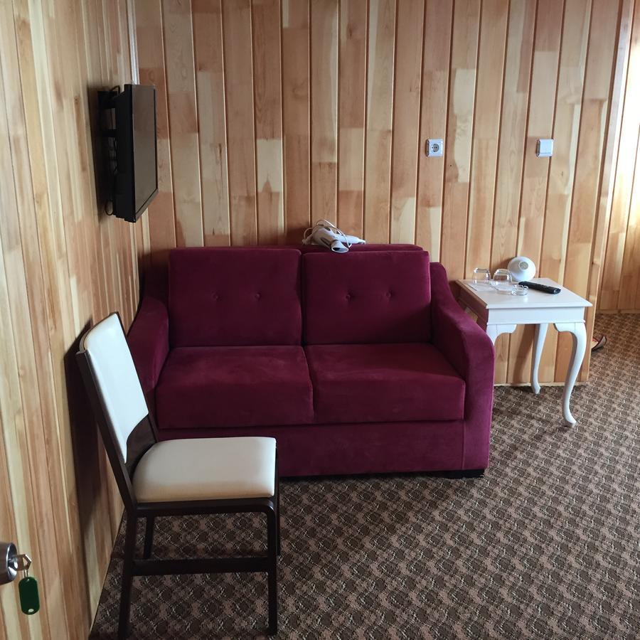 Aymeydani Hotel Caykara Buitenkant foto